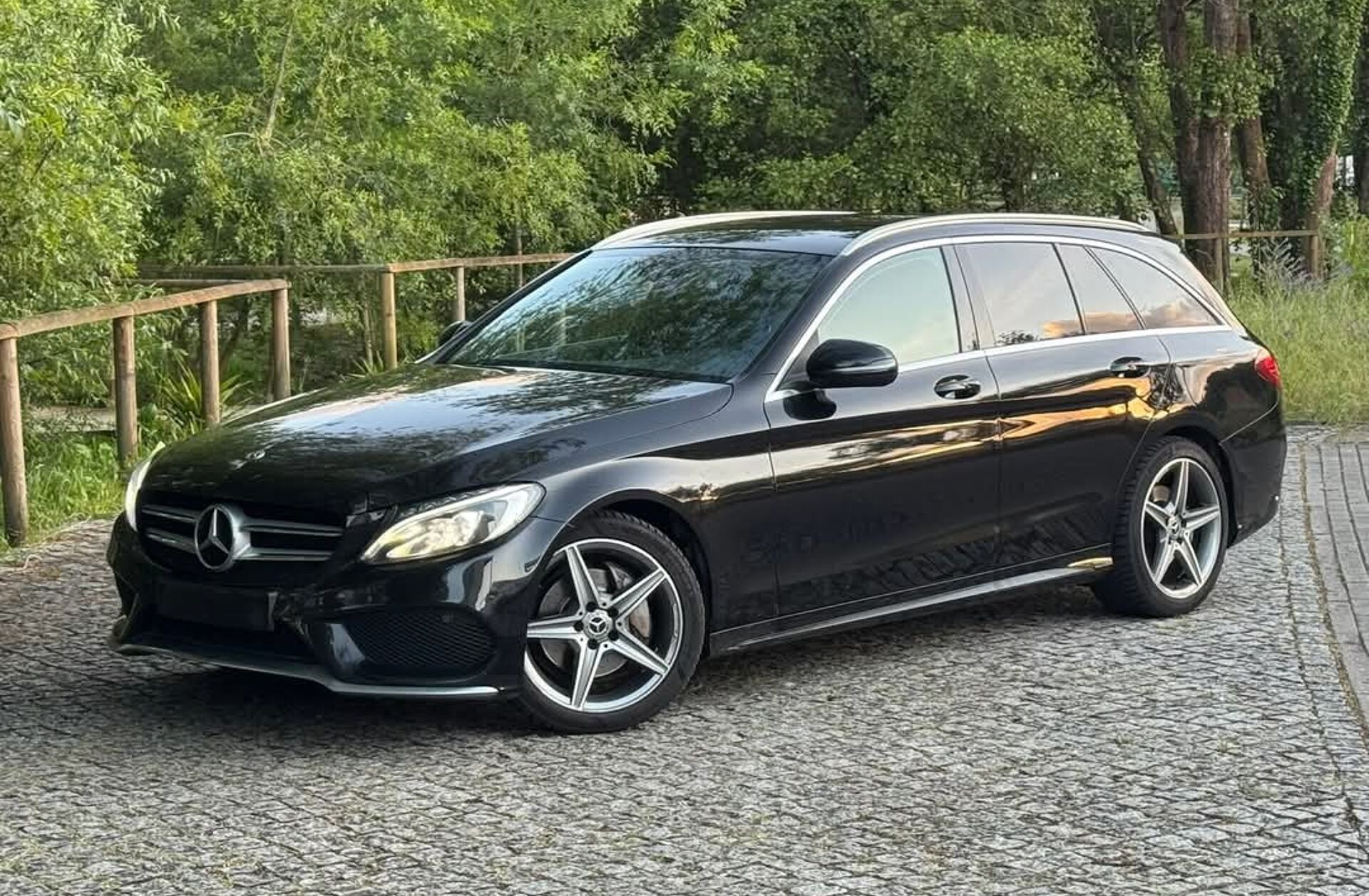 MERCEDES Classe C C 220 d AMG Line