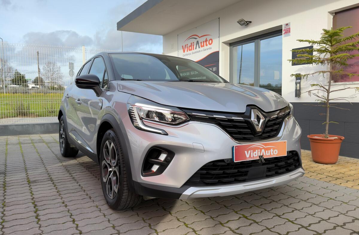 RENAULT Captur 1.0 TCe Techno