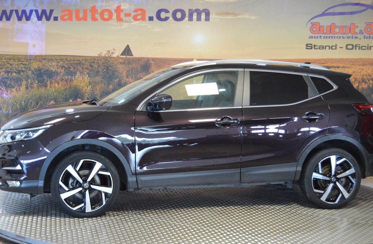 NISSAN Qashqai 1.3 DIG-T Tekna+ DCT