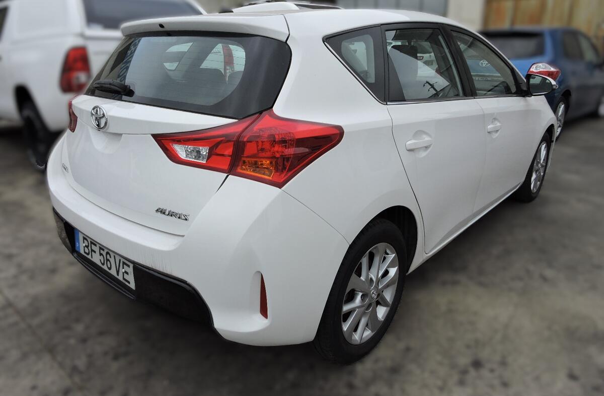 TOYOTA Auris 1.4 D-4D Comfort