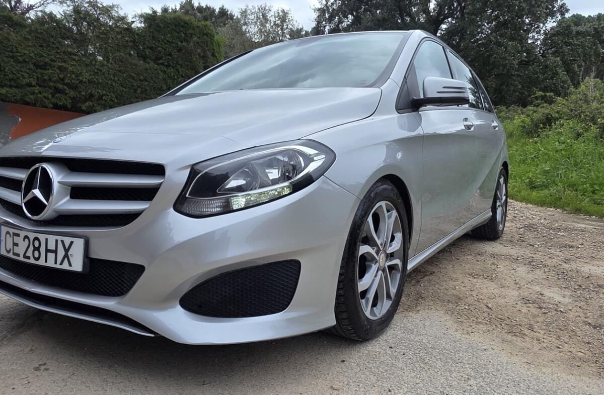 MERCEDES Classe B B 180 Style