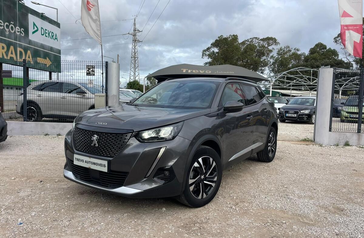 PEUGEOT 2008 1.2 PureTech Allure Pack