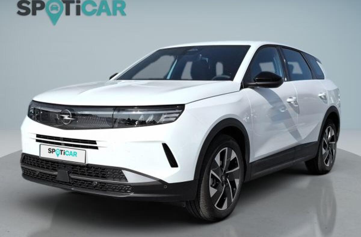 OPEL Grandland 1.2 Hybrid Edition eDCT