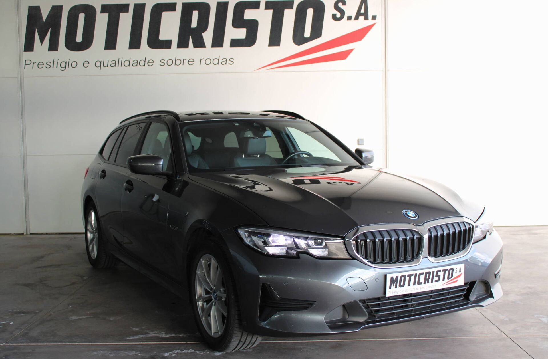 BMW Serie-3 320 e Touring Corporate Edition Auto