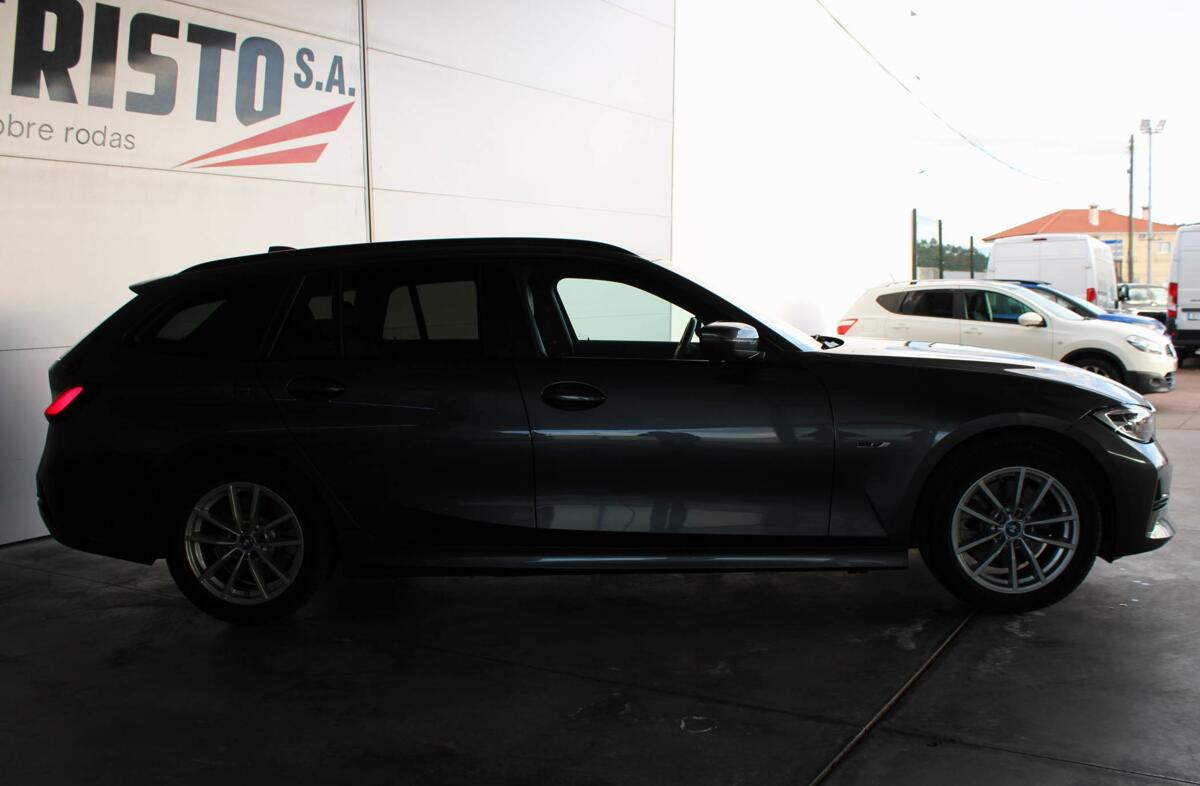 BMW Serie-3 320 e Touring Corporate Edition Auto