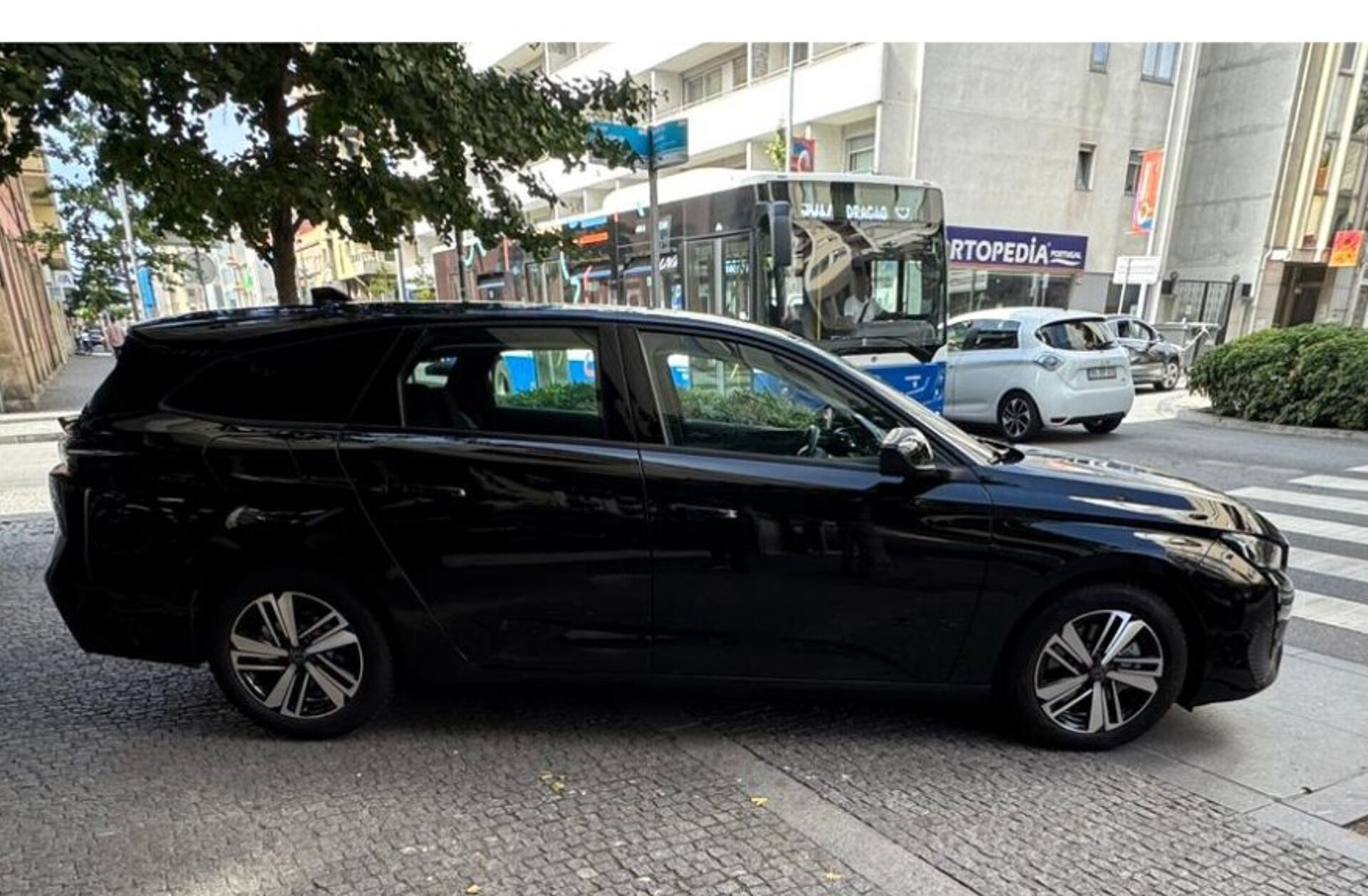 PEUGEOT 308 SW 1.5 BlueHDi Active Pack EAT8