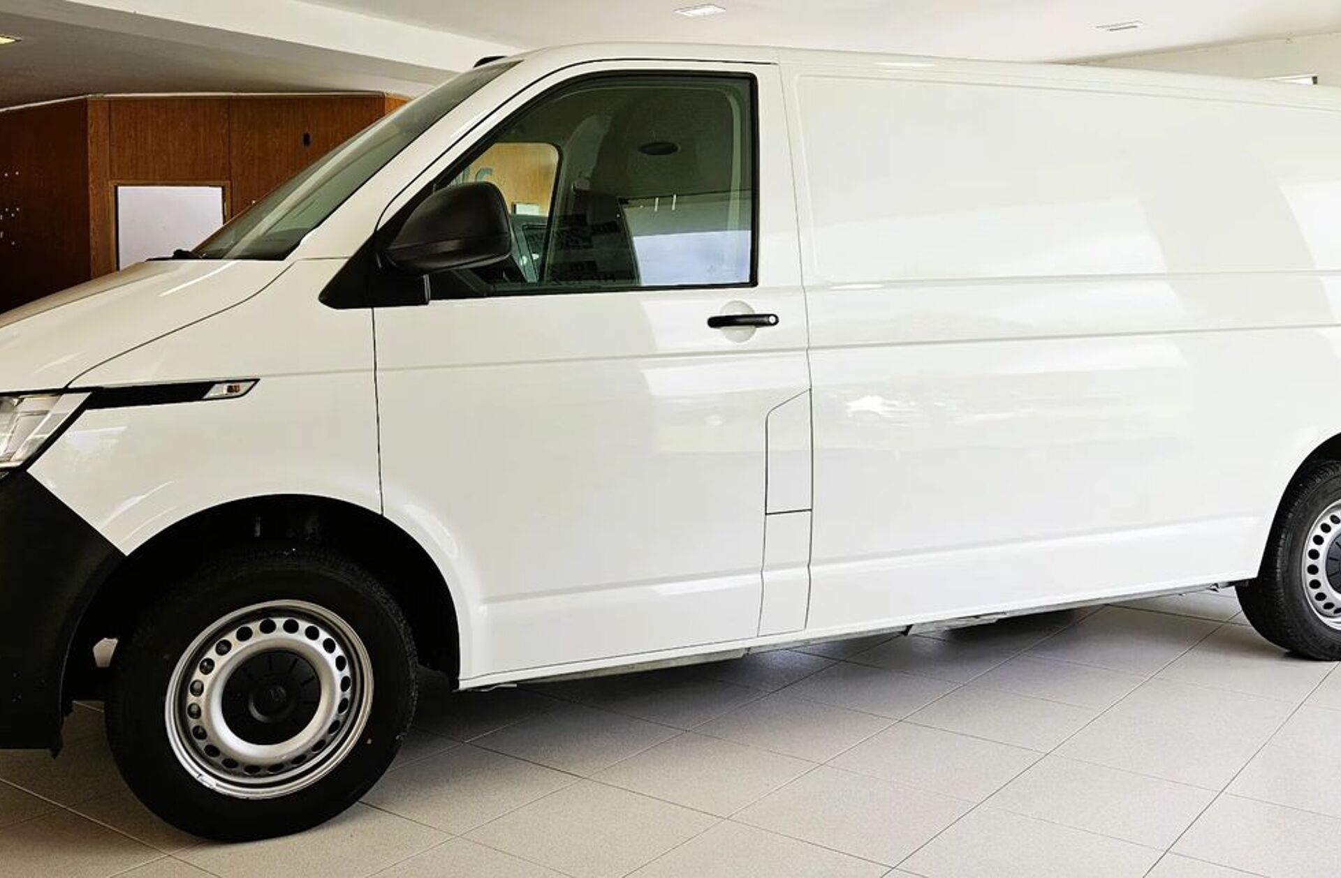 VOLKSWAGEN Transporter 2.0 TDI L.Extra AC