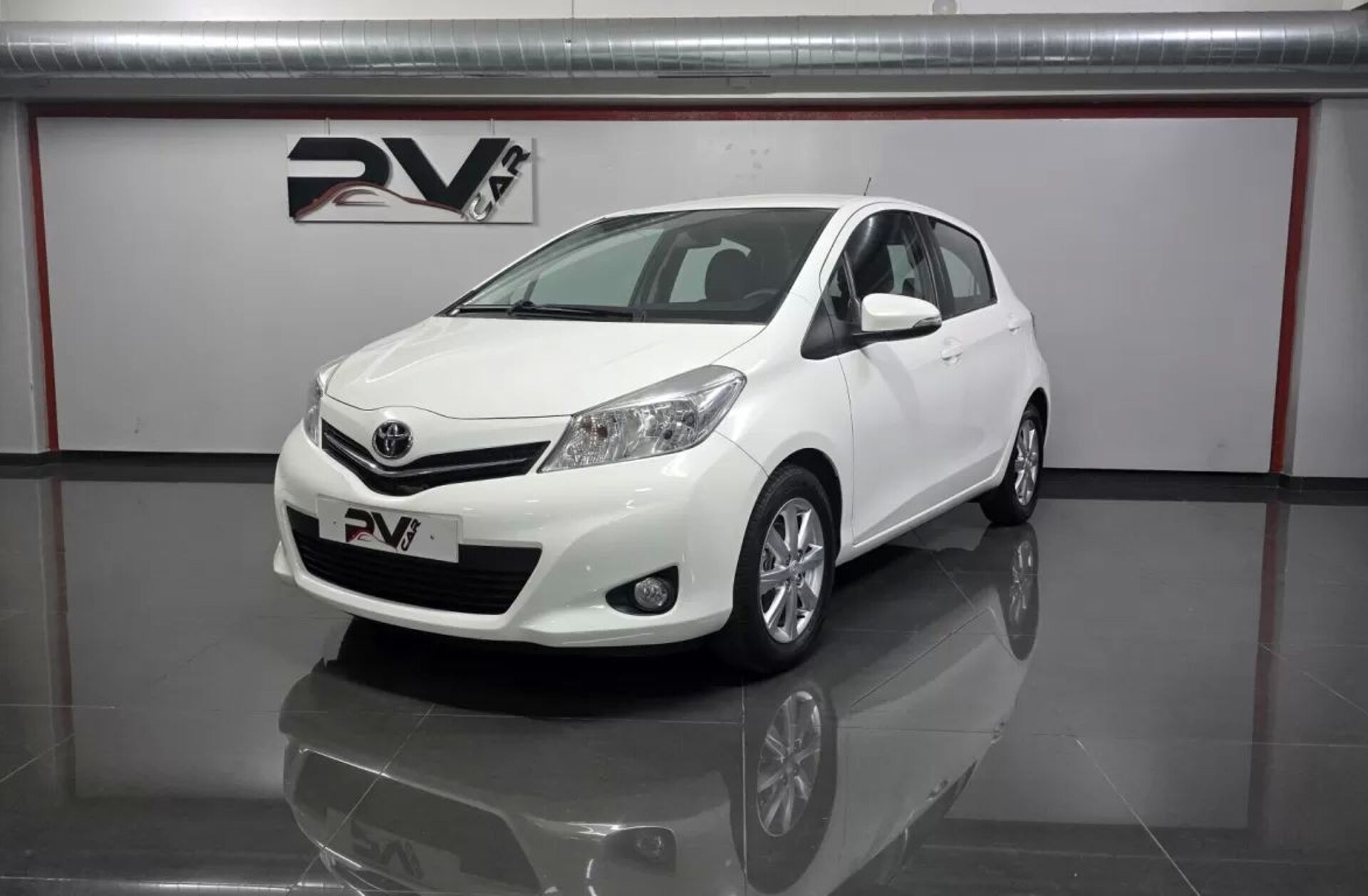 TOYOTA Yaris 1.0 VVT-i Active+AC