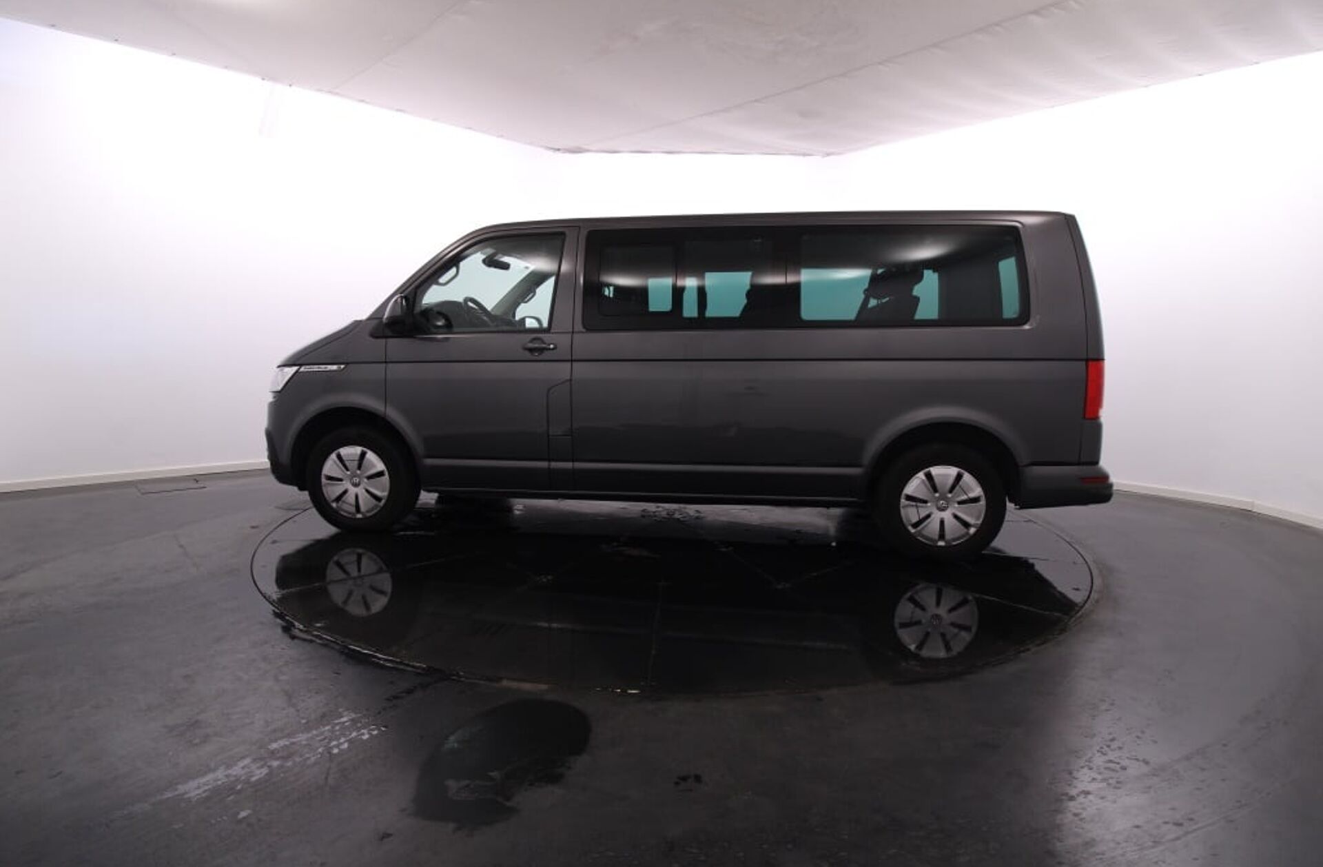 VOLKSWAGEN Caravelle 2.0 TDI L.Comfortline