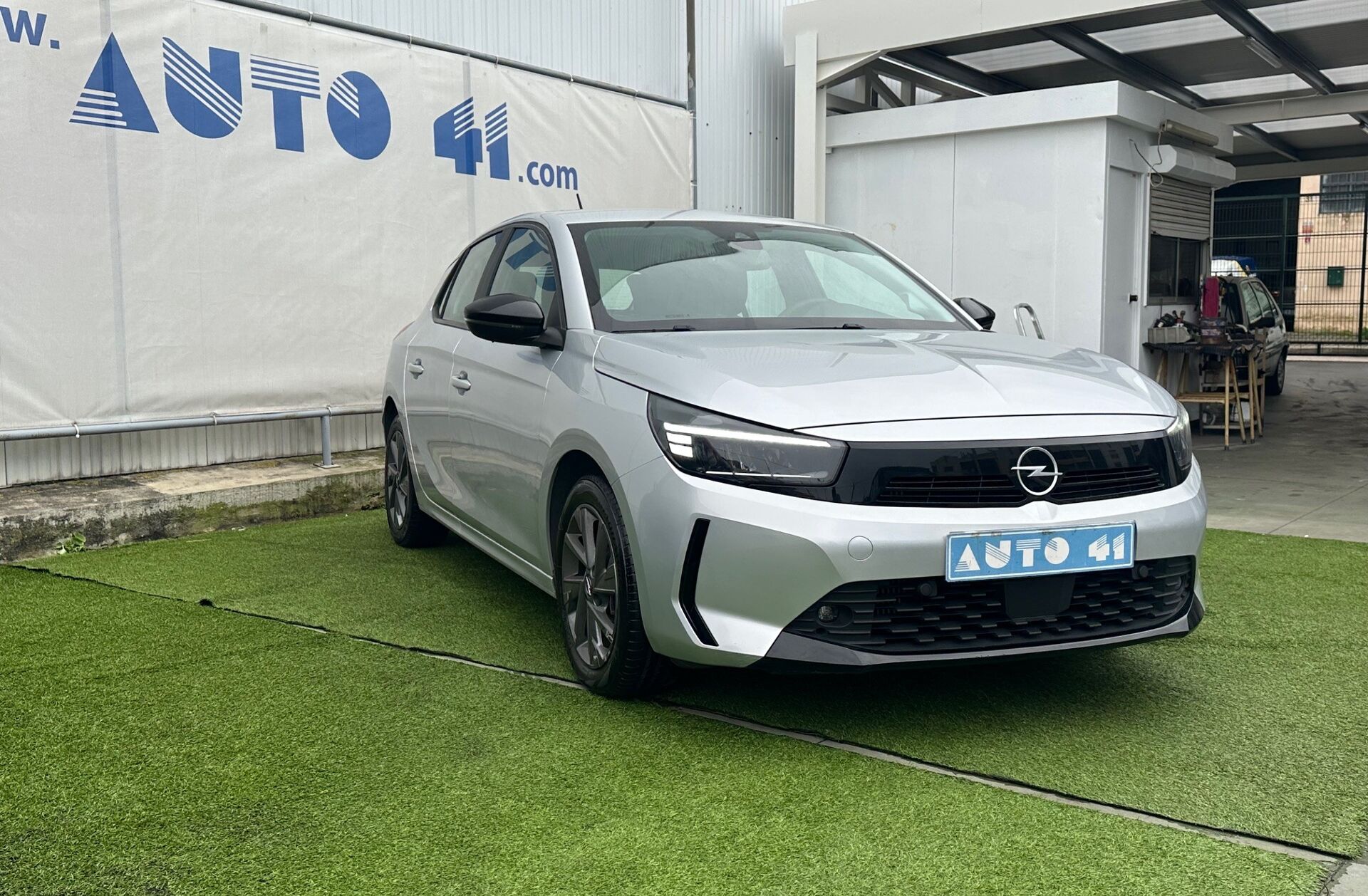 OPEL Corsa 1.2 T Edition