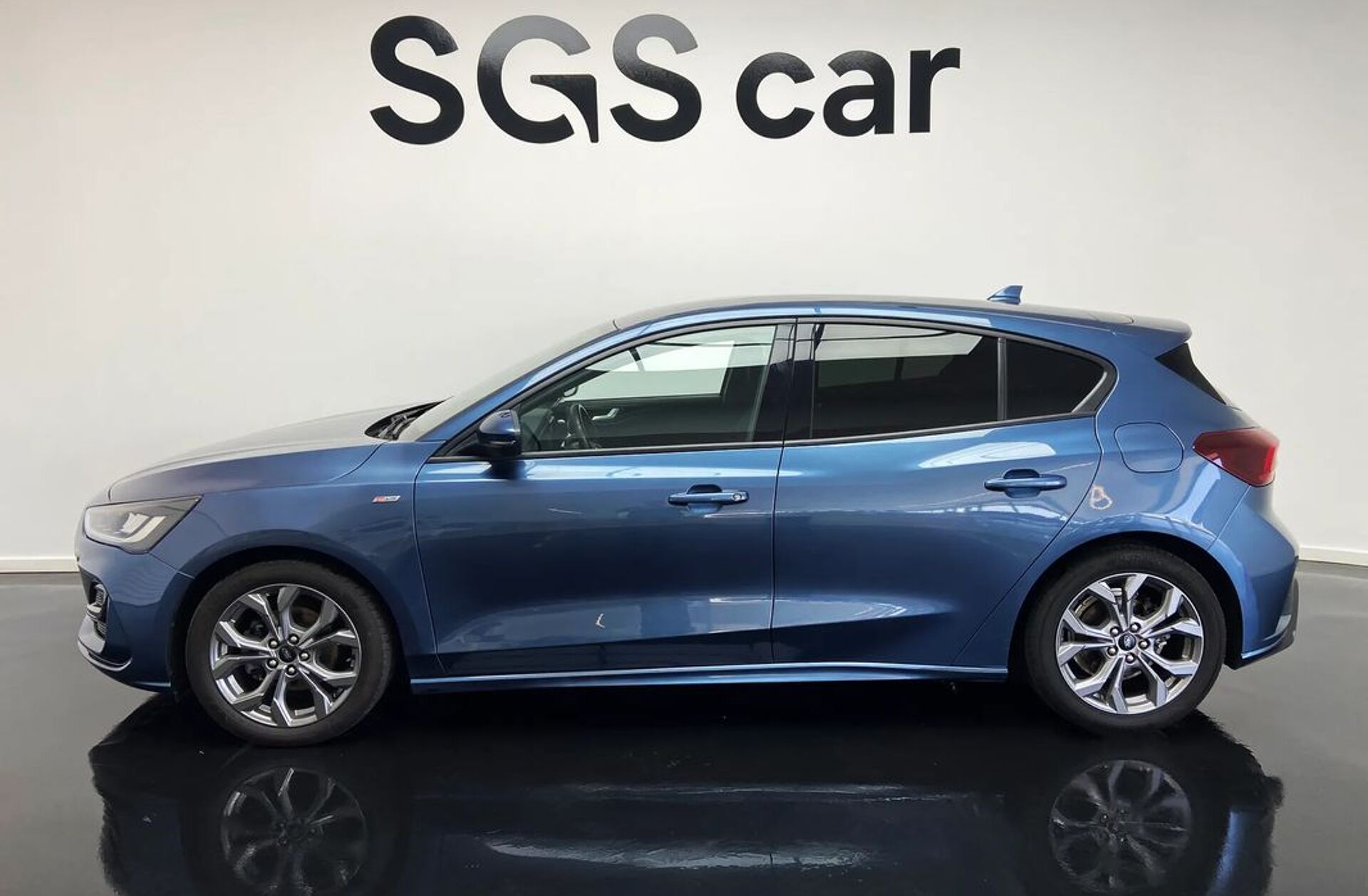 FORD Focus 1.0 EcoBoost MHEV ST-Line