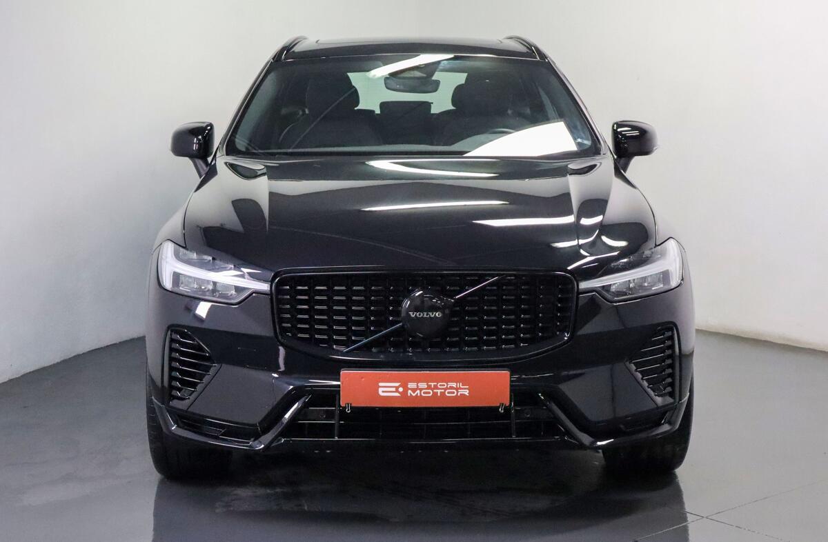 VOLVO XC60 2.0 T6 PHEV Black Edition AWD