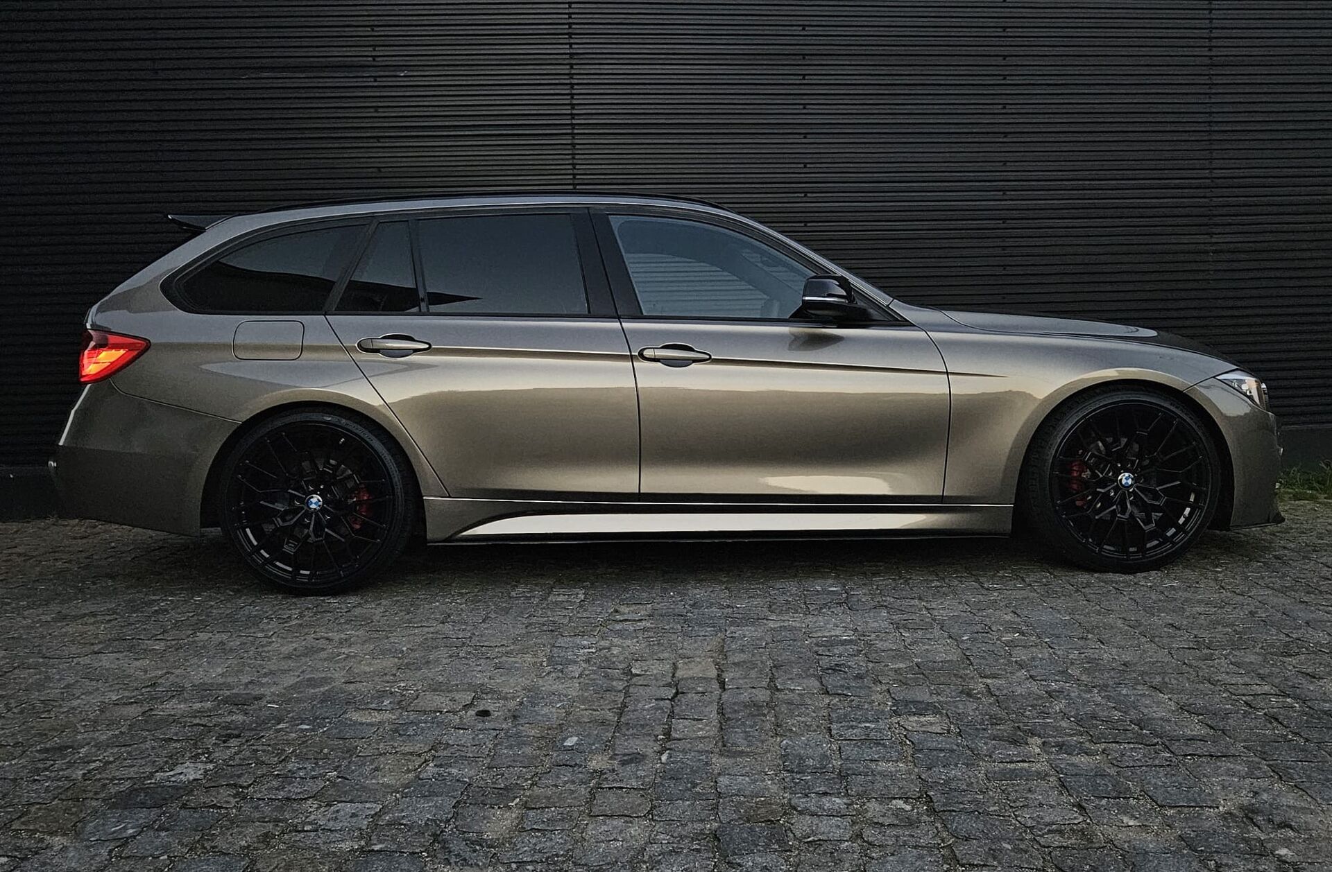 BMW Serie-3 318 d Touring Auto Line Sport