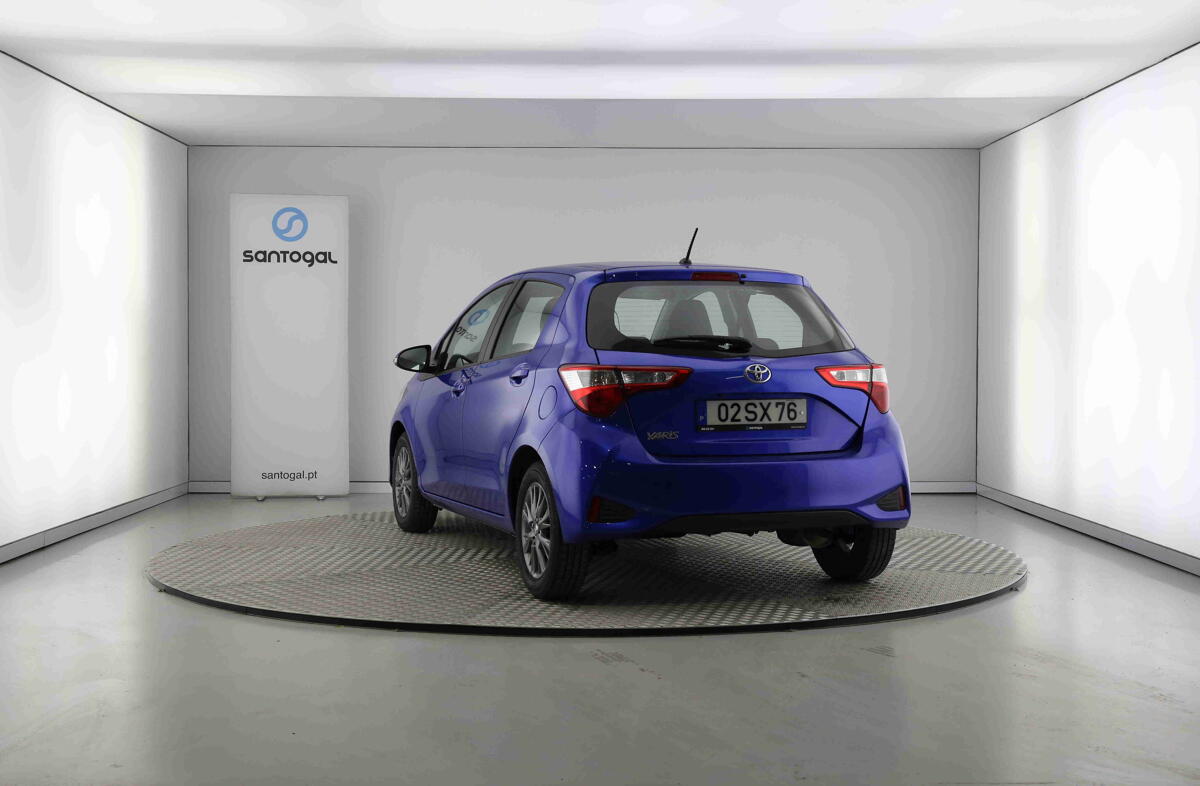 TOYOTA Yaris 1.0 VVT-i Active