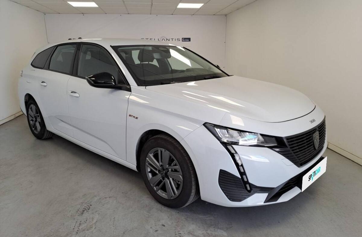 PEUGEOT 308 SW 1.2 Hybrid Style e-DCS6