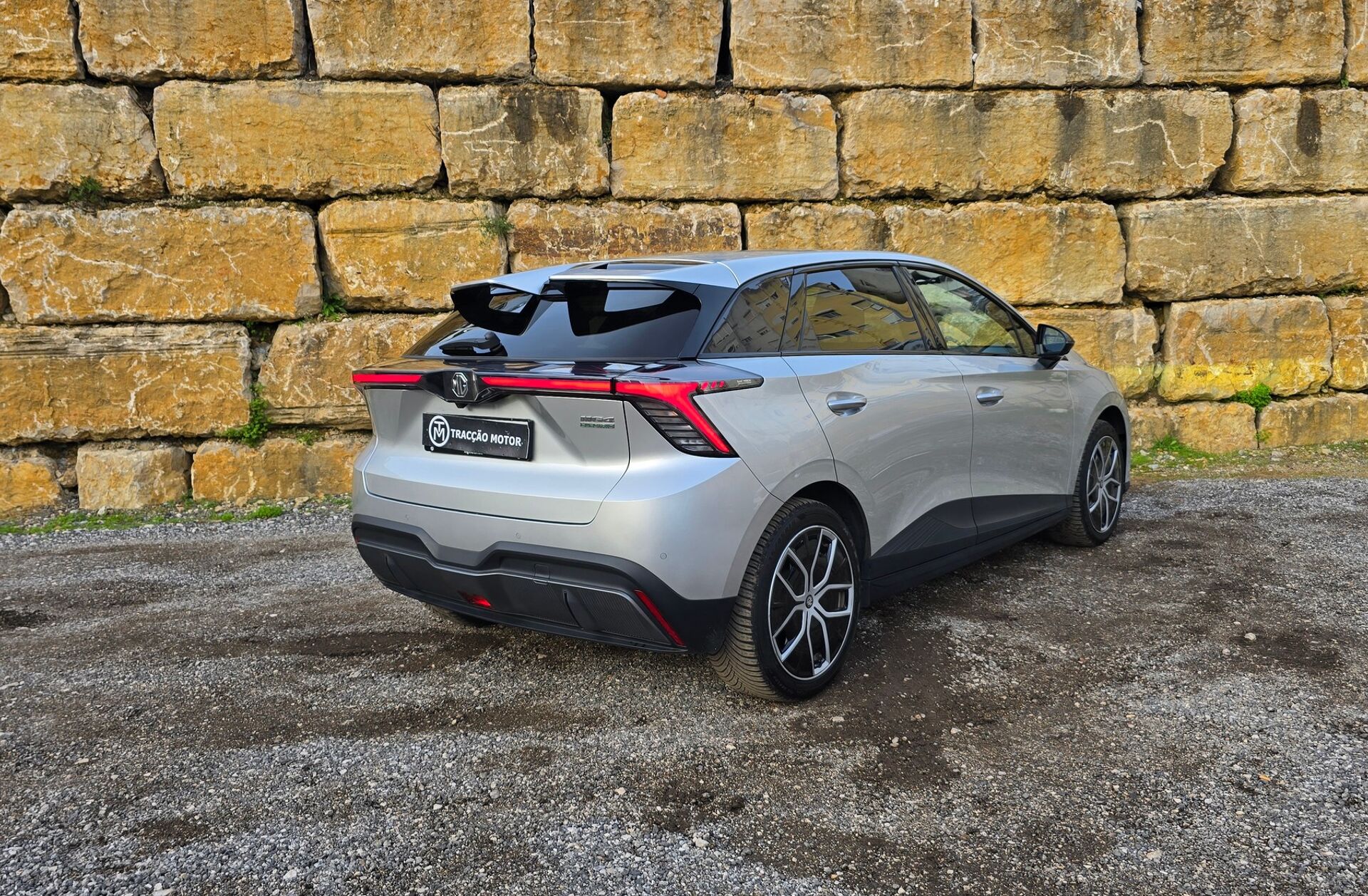 MG MG4 64 kWh Luxury