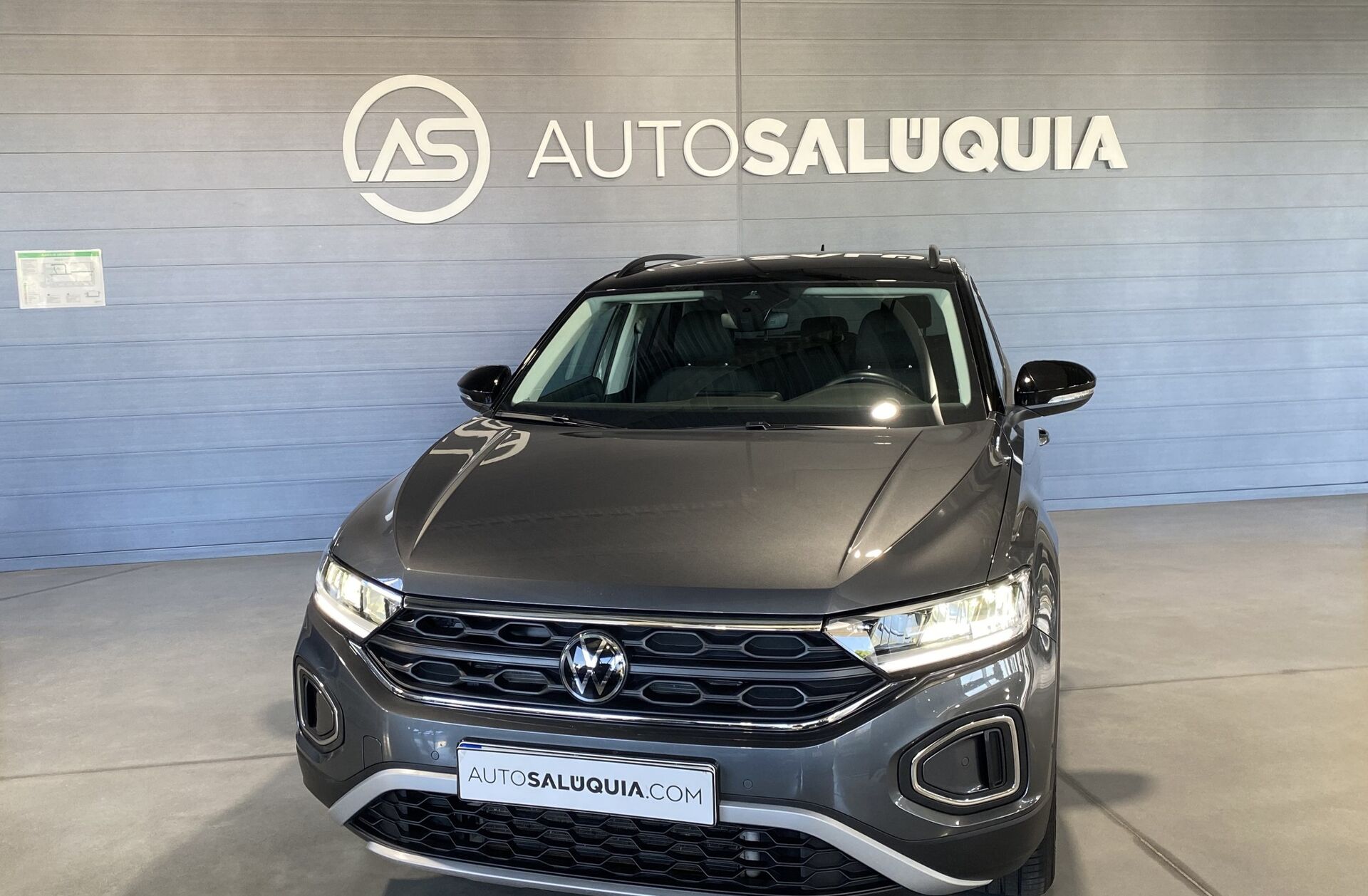 VOLKSWAGEN T-Roc 1.5 TSI Urban DSG