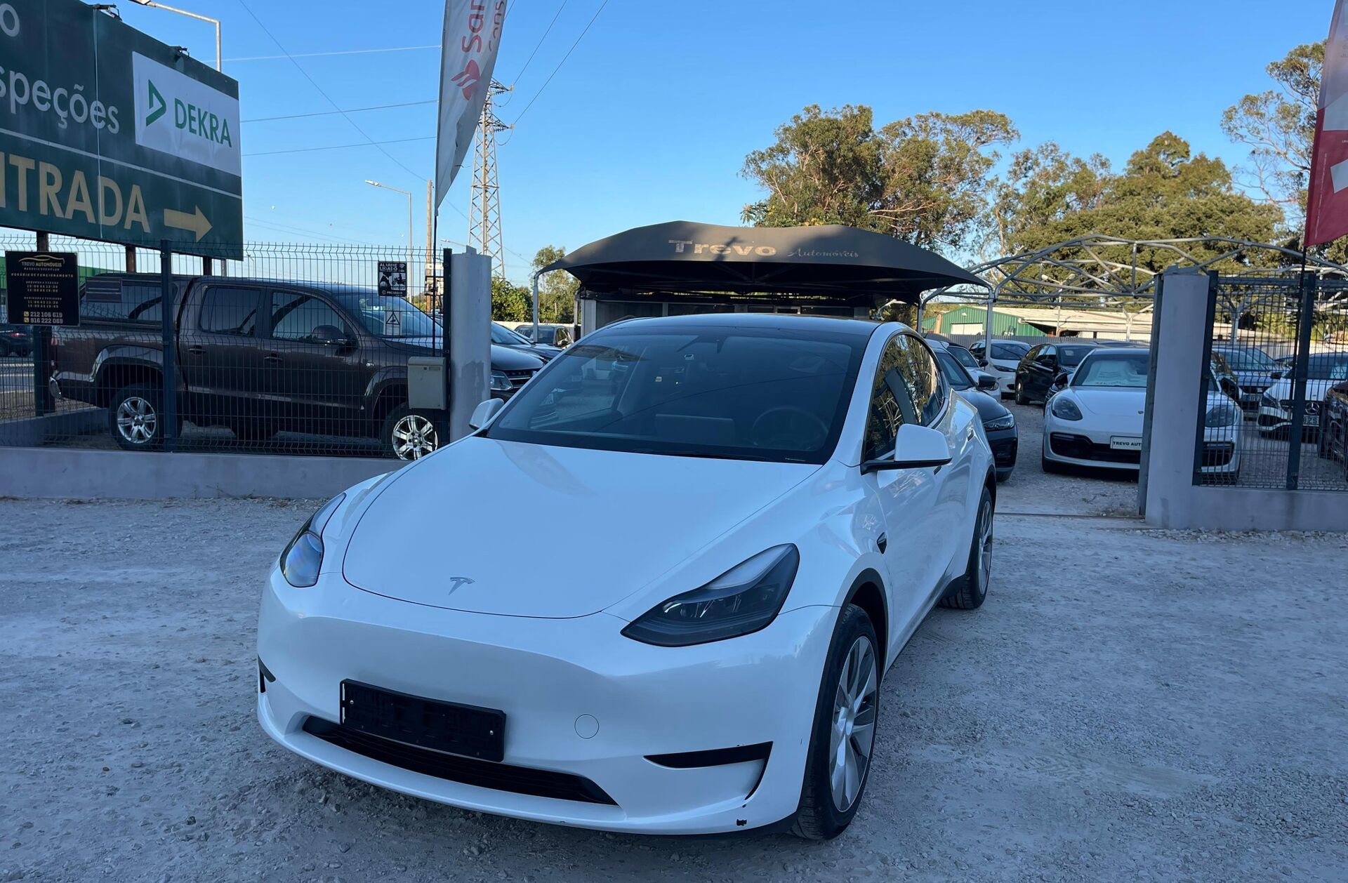 TESLA Model Y Tração Traseira