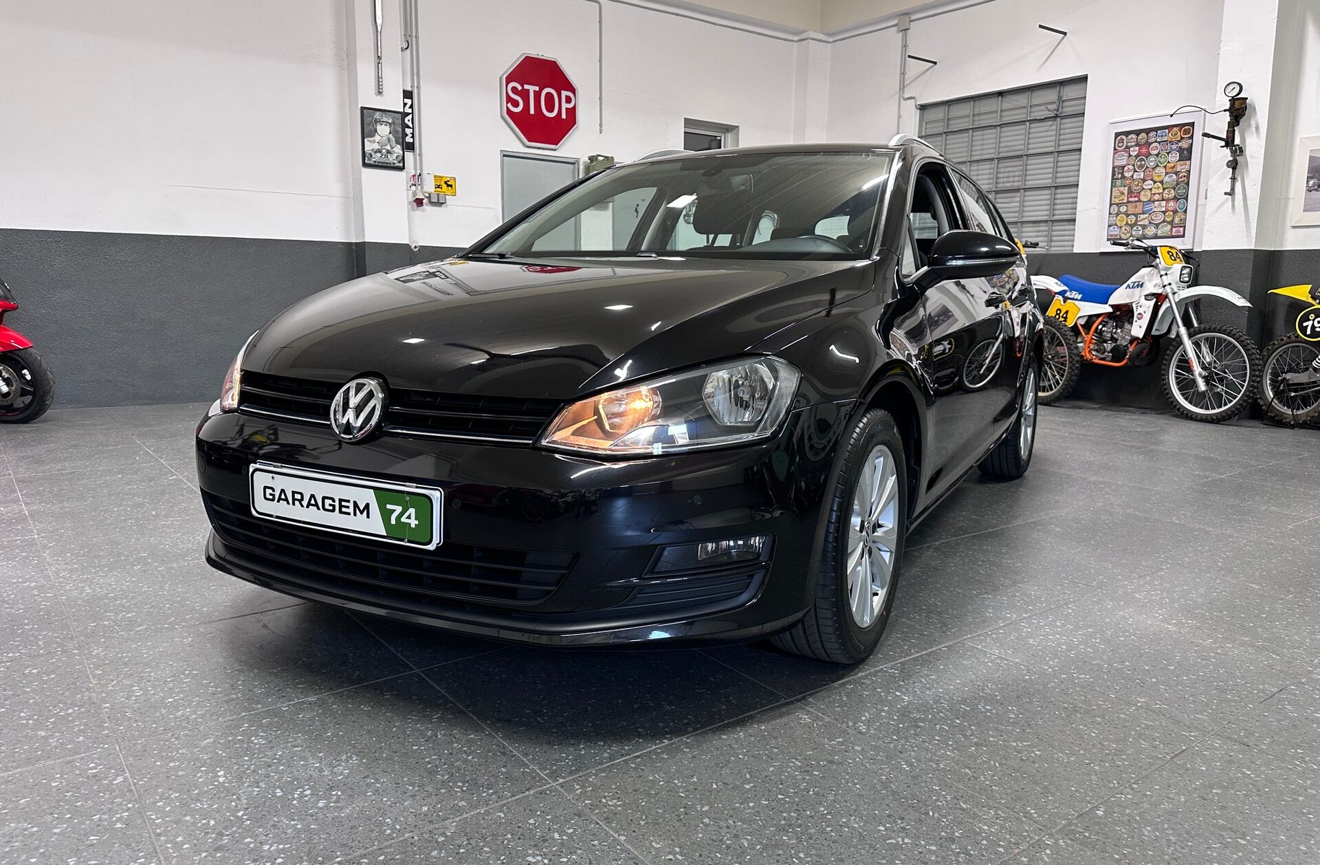 VOLKSWAGEN Golf 1.6 TDi BlueMotion Confortline