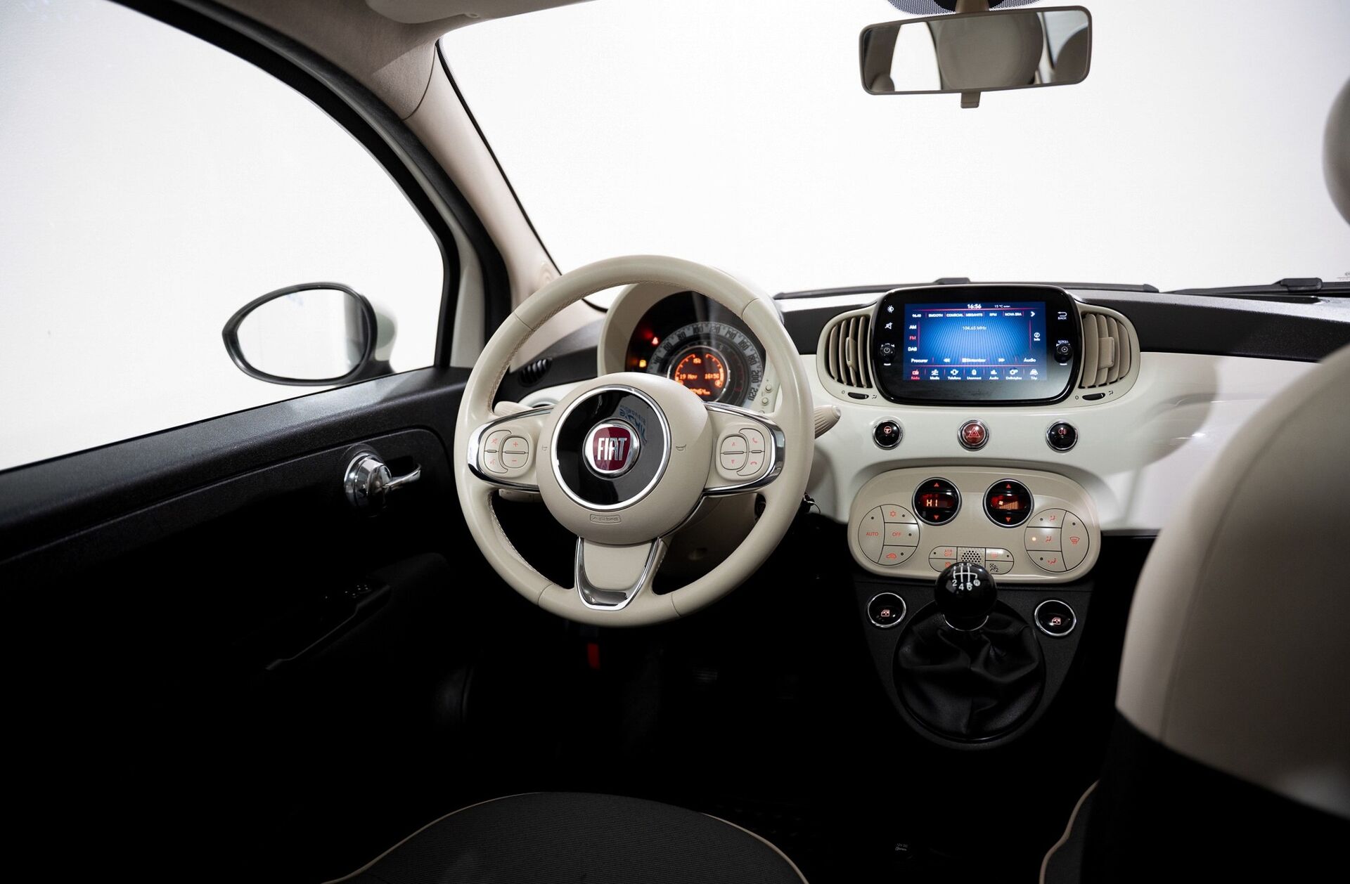 FIAT 500 1.0 Hybrid Lounge