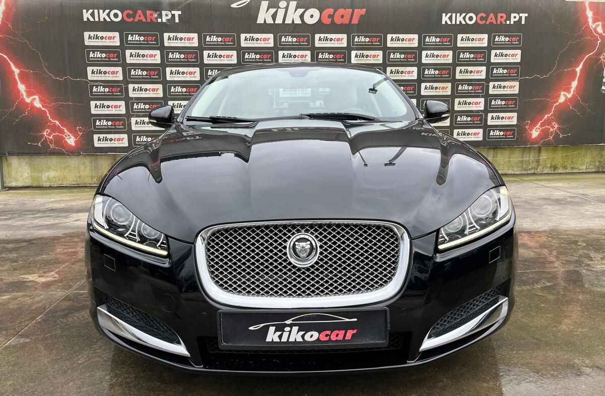 JAGUAR XF 2.2 D Luxury