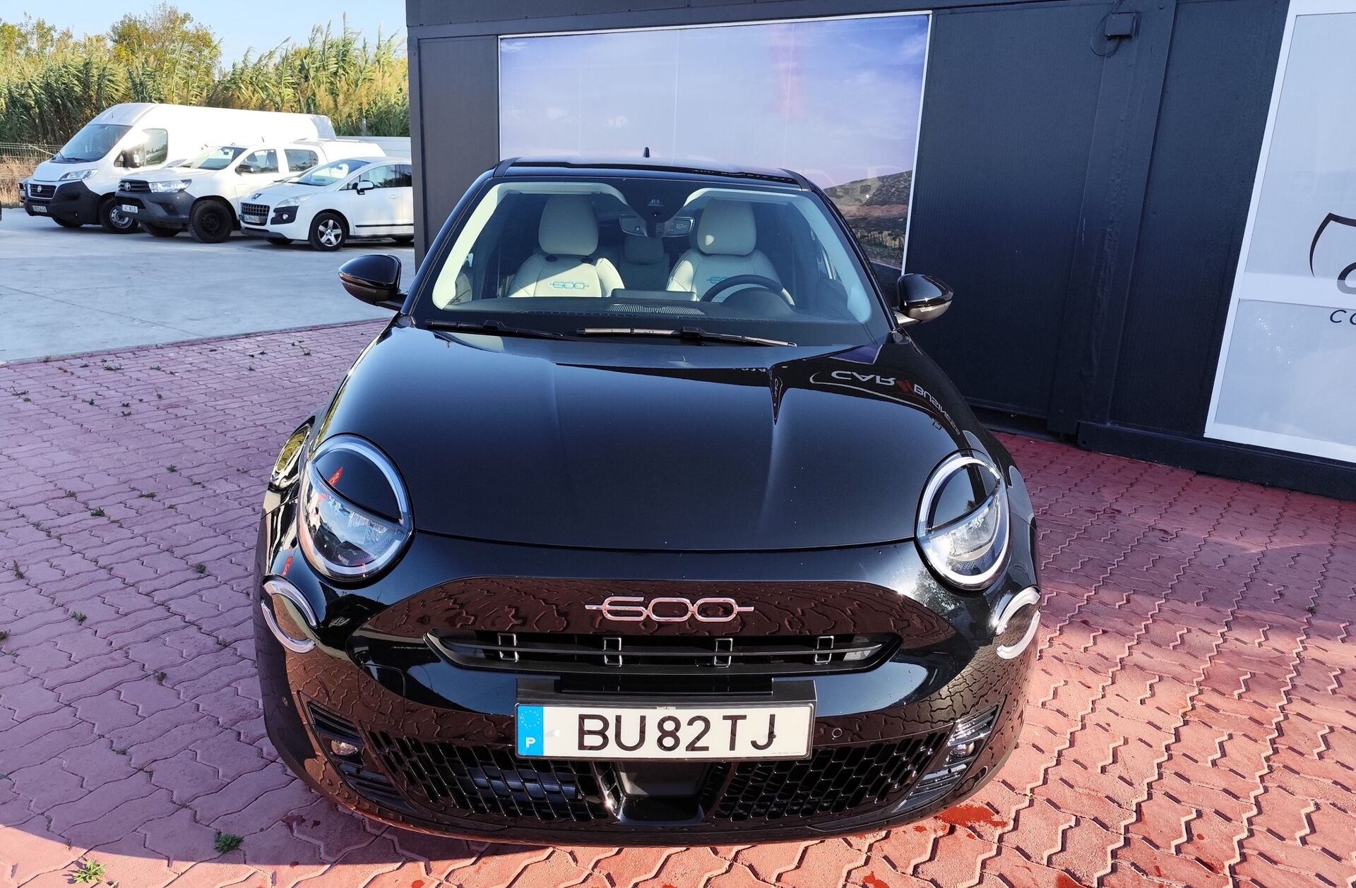 FIAT 600 1.2 Hybrid La Prima