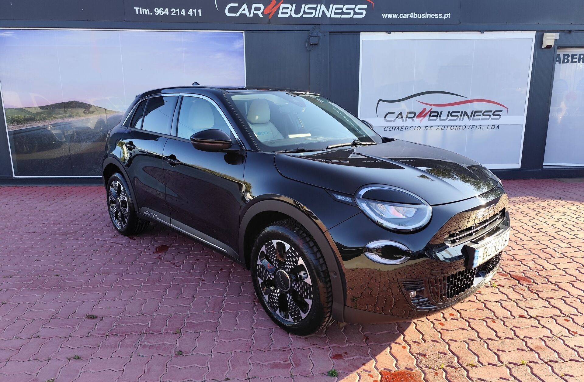 FIAT 600 1.2 Hybrid La Prima