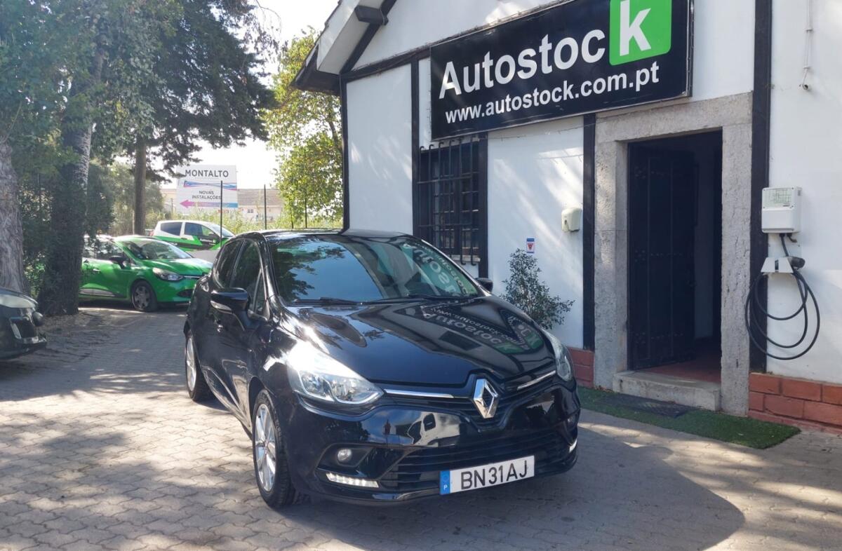 RENAULT Clio 0.9 TCe Limited