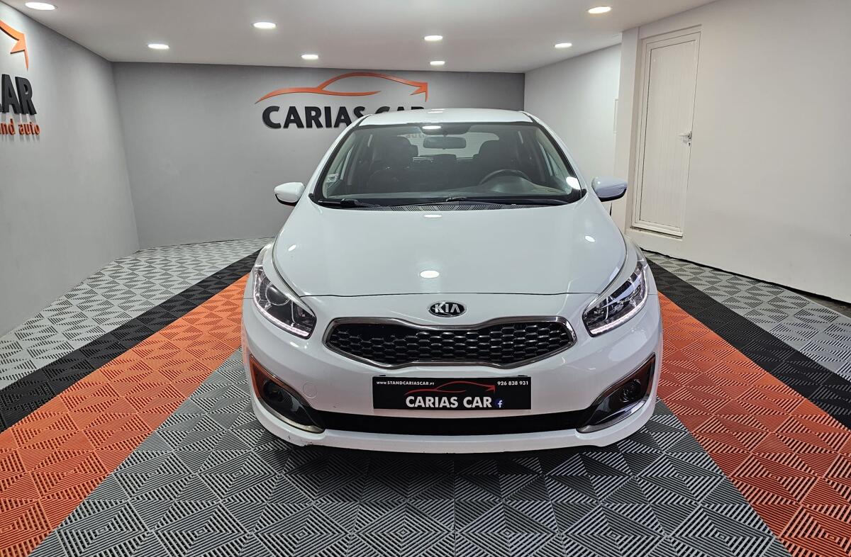 KIA Ceed 1.4 CRDi EX