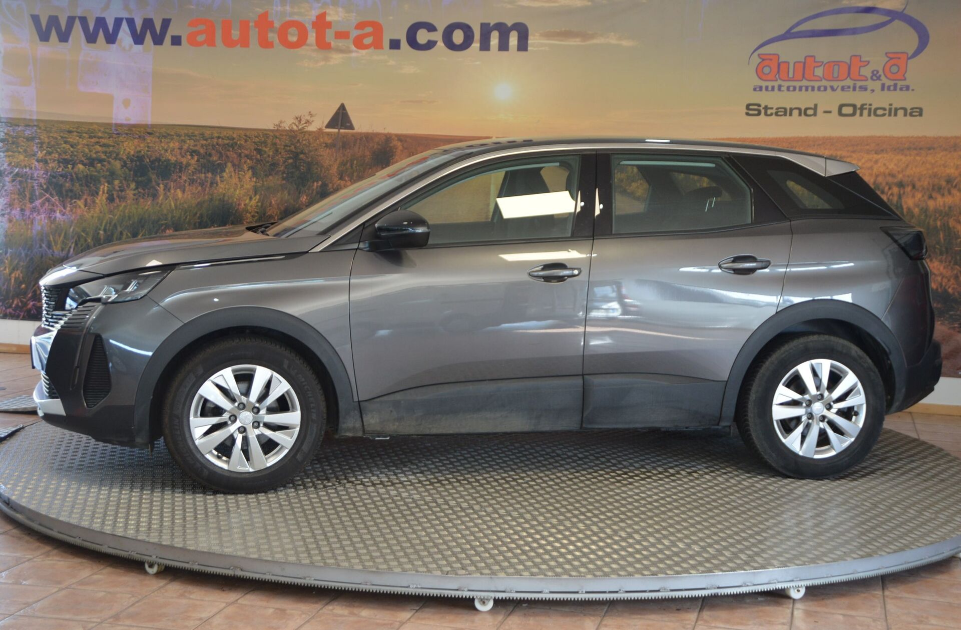 PEUGEOT 3008 1.5 BlueHDi Active Pack
