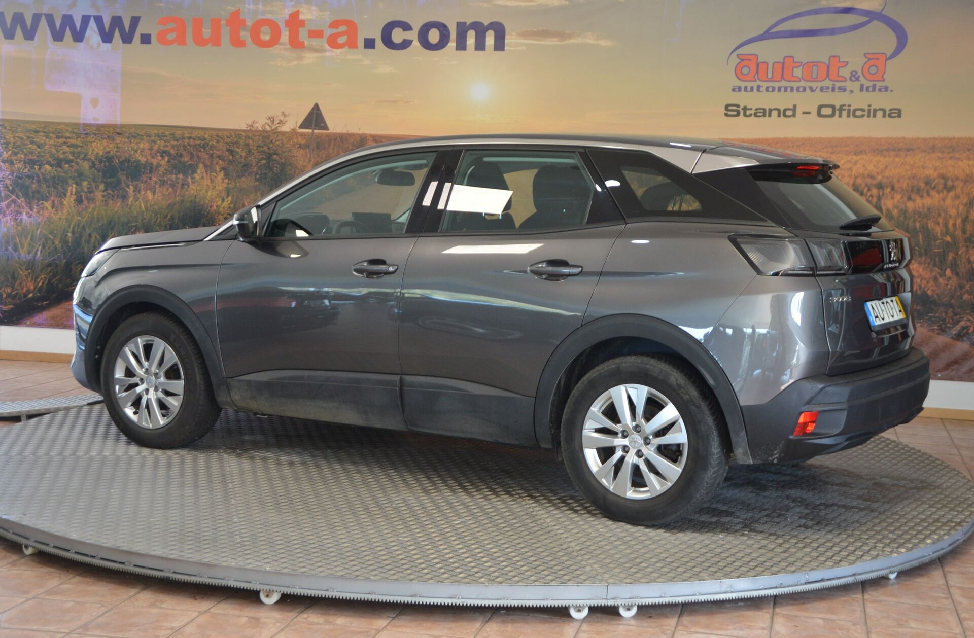 PEUGEOT 3008 1.5 BlueHDi Active Pack