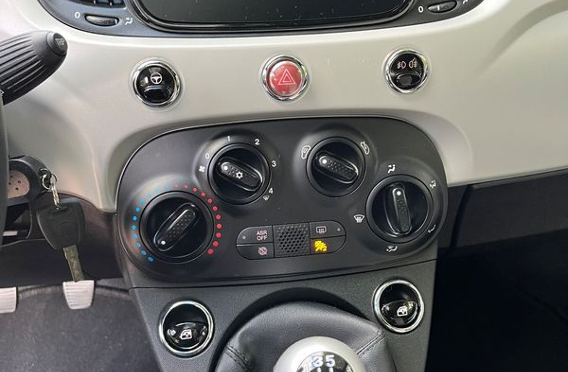 PEUGEOT 3008 1.2 PureTech Allure EAT8