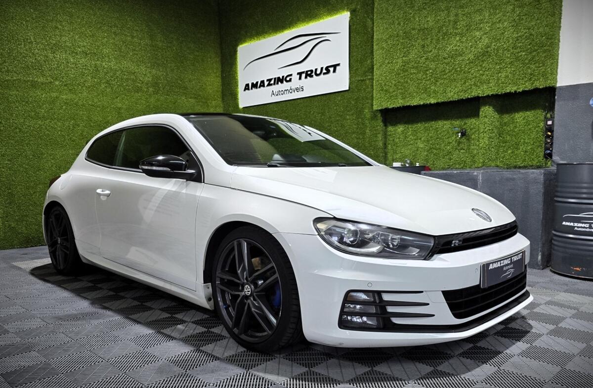 VOLKSWAGEN Scirocco 2.0 TSI Sport DSG