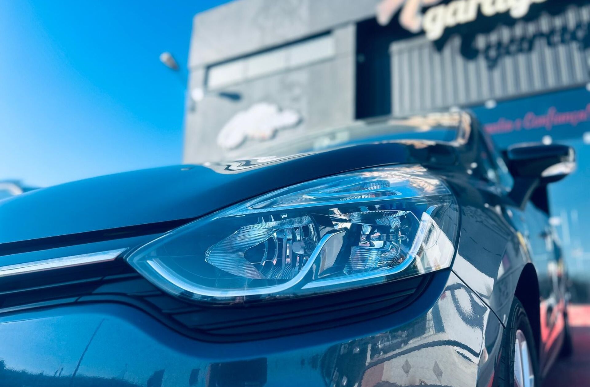 RENAULT Clio 0.9 TCe Limited