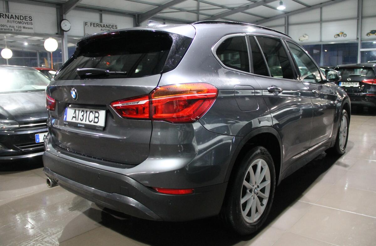 BMW X1 18 i sDrive