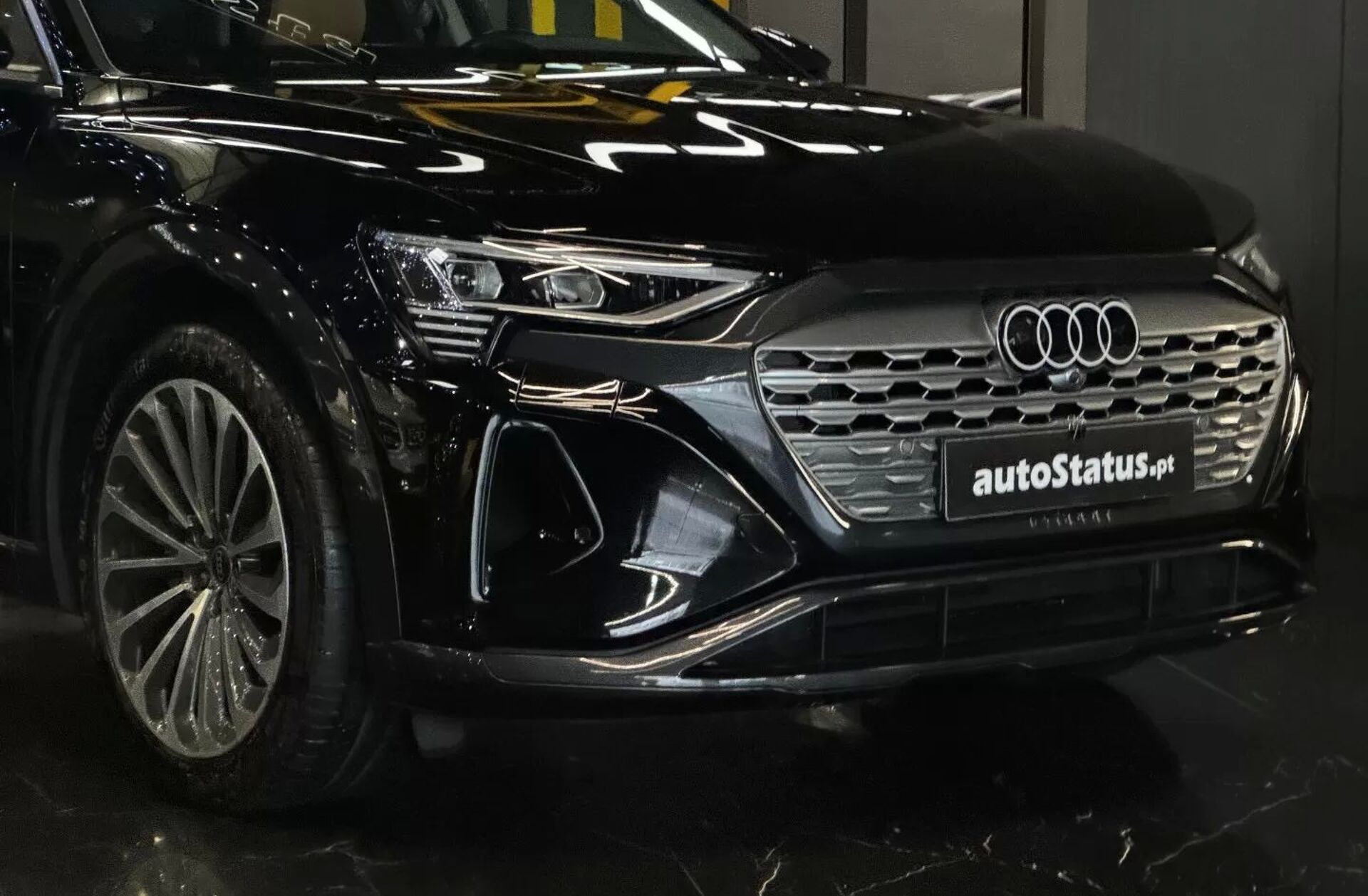 AUDI Q8 55 quattro Advanced