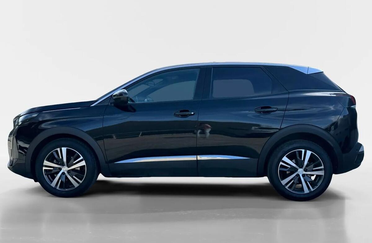 PEUGEOT 3008 1.5 BlueHDi Allure Pack EAT8