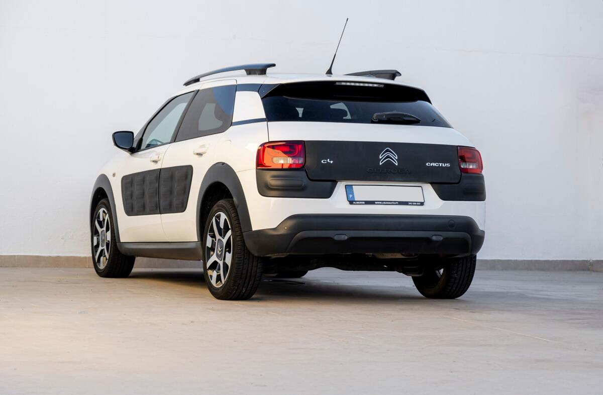CITROEN C4 Cactus 1.2 PureTech Shine
