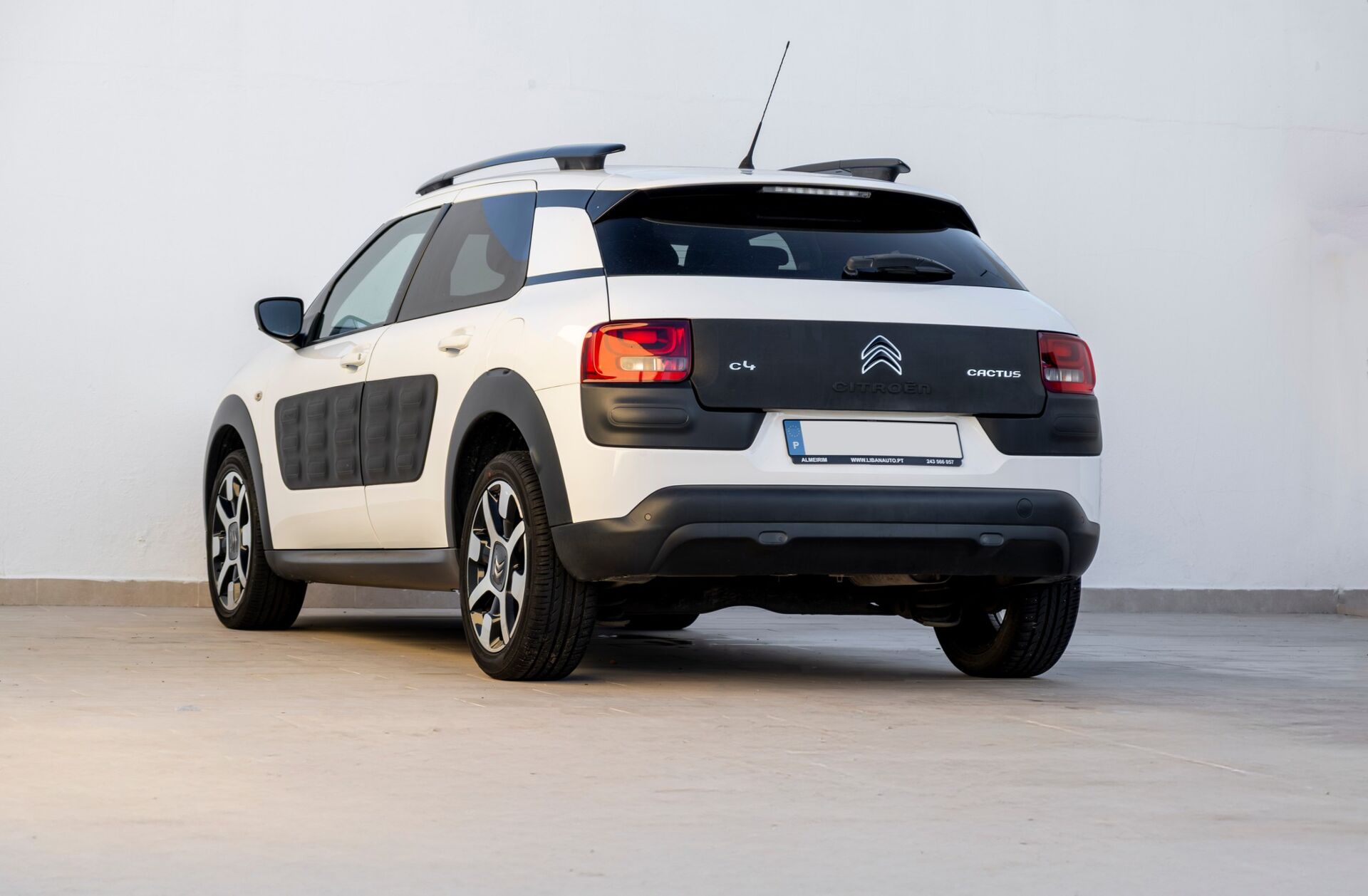 CITROEN C4 Cactus 1.2 PureTech Shine