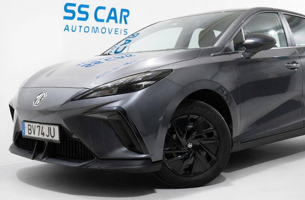 MG MG4 51 kWh Standard