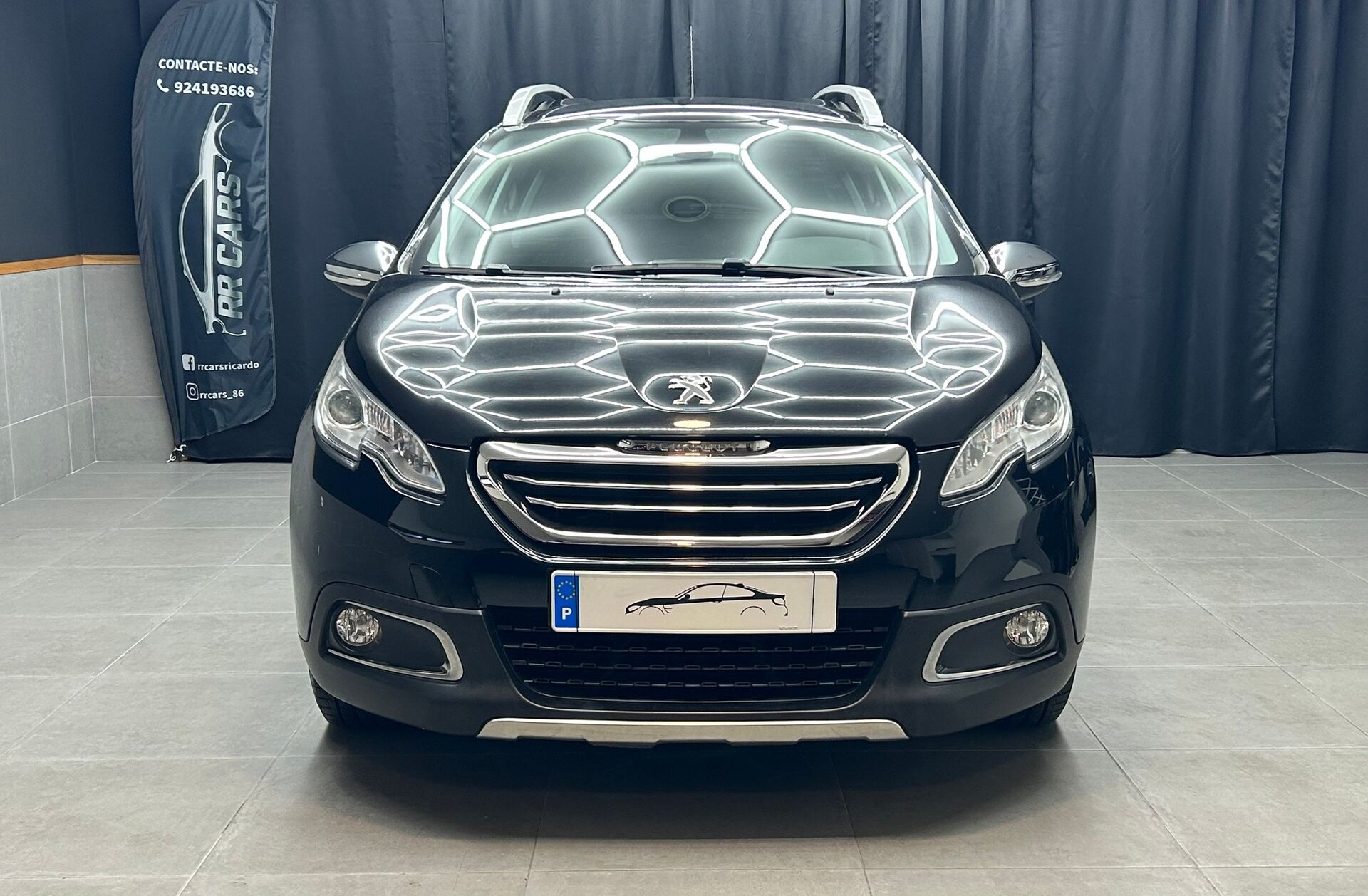 PEUGEOT 2008 1.6 e-HDi Allure