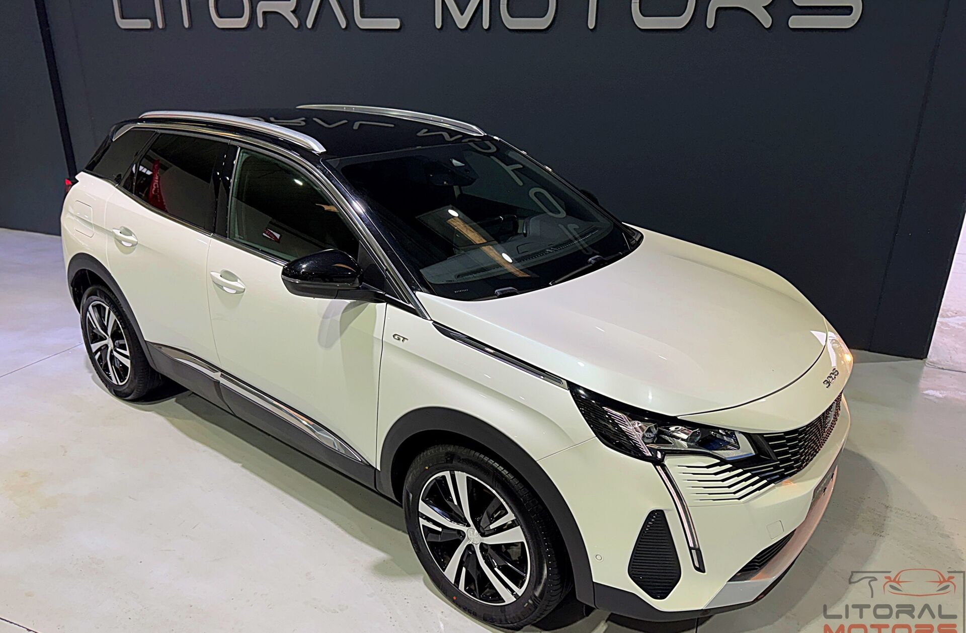 PEUGEOT 3008 1.2 PureTech GT EAT8