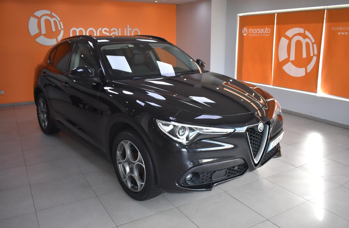 ALFA ROMEO Stelvio 2.2 D Super AT8 Q4