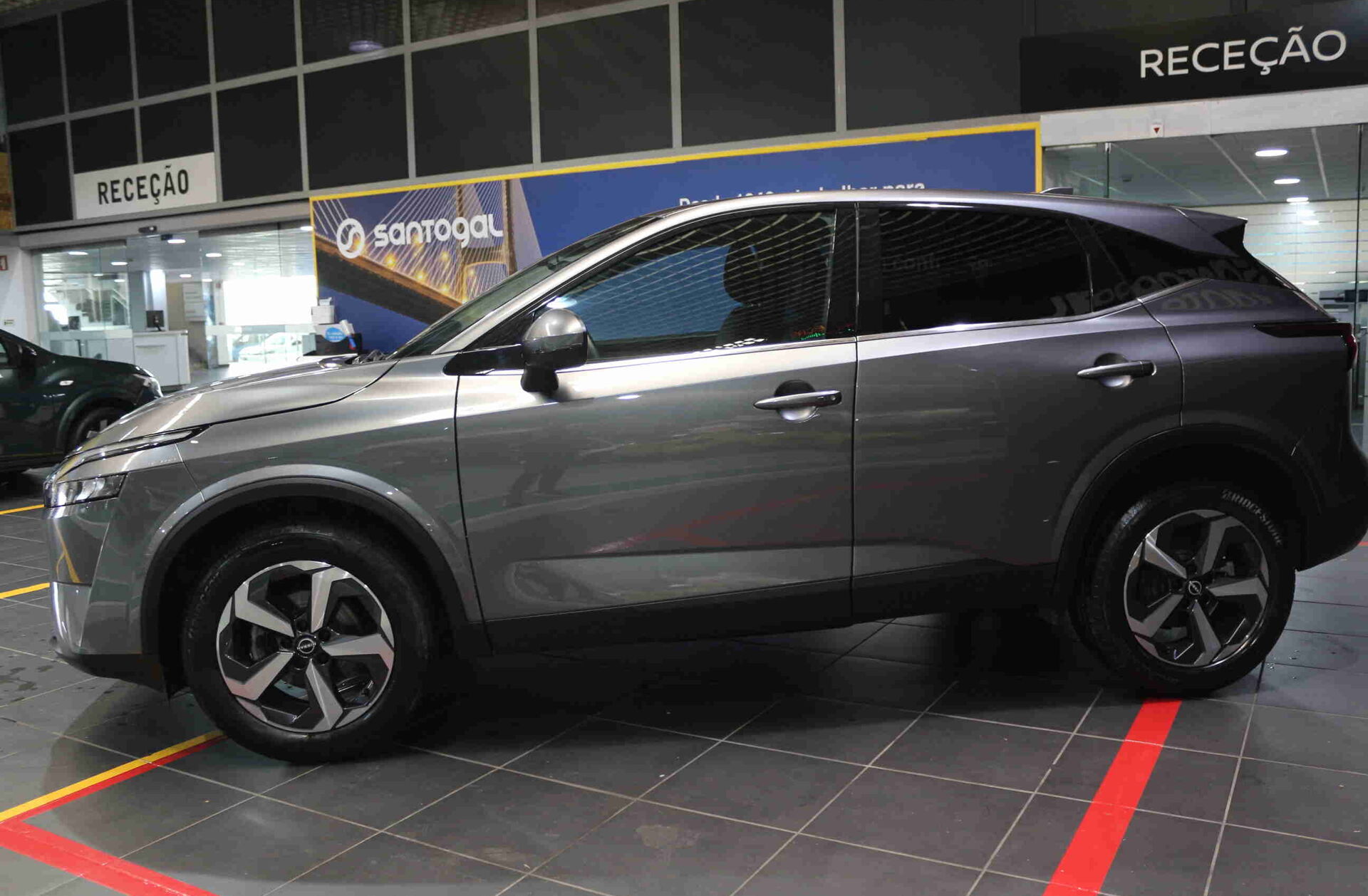 NISSAN Qashqai 1.3 DIG-T N-Connecta LED