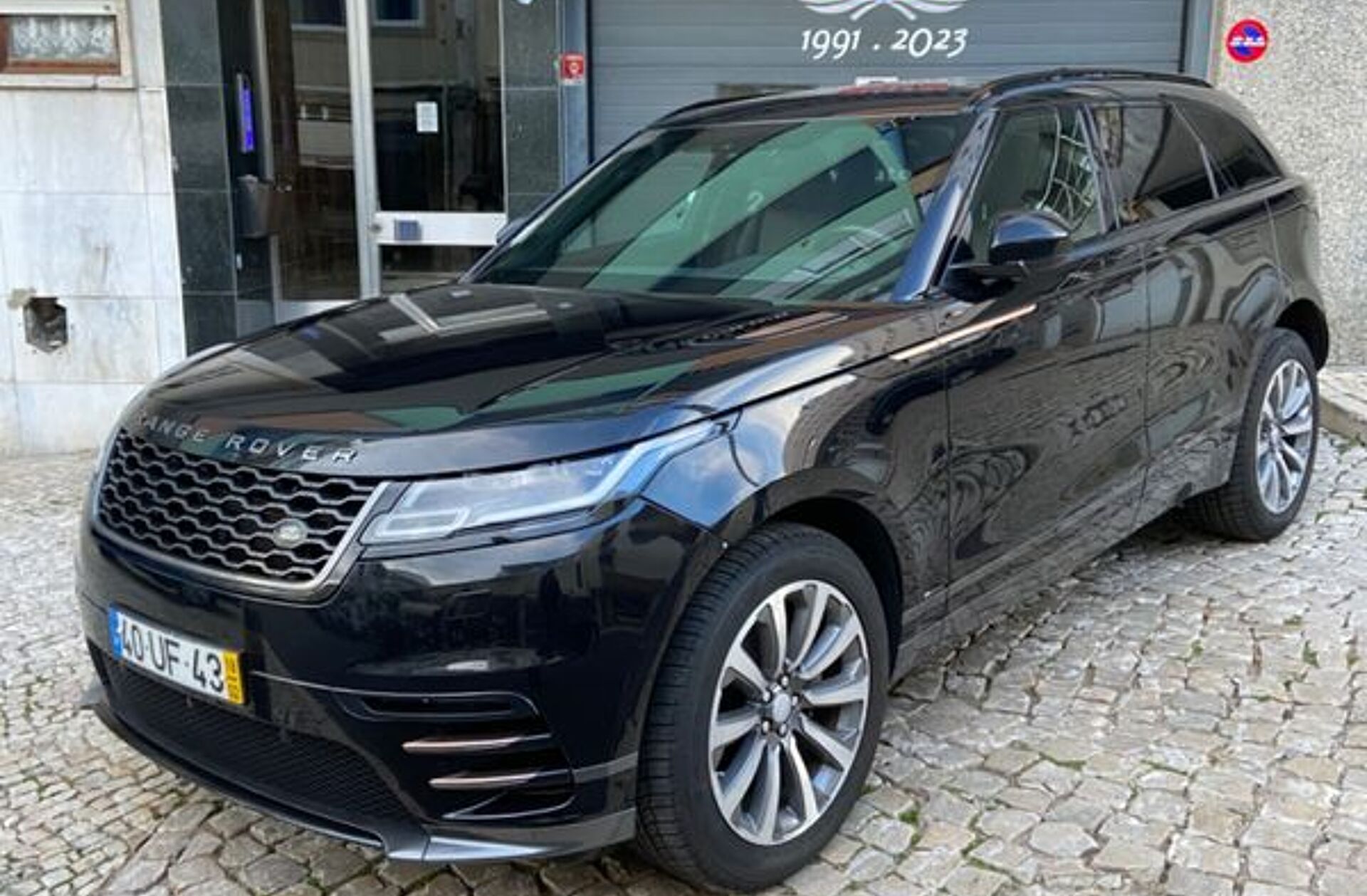 LAND ROVER Range Rover Velar 2.0 D R-Dynamic