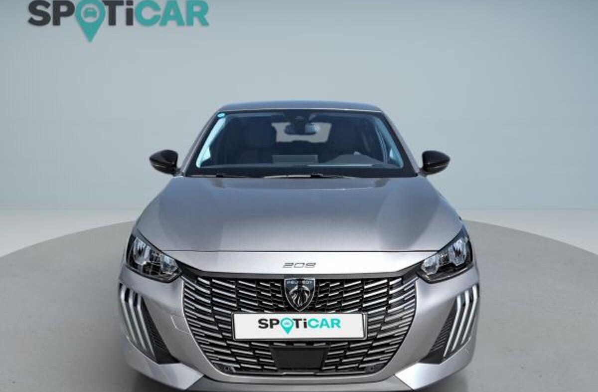 PEUGEOT 208 1.2 Hybrid Allure e-DCS6