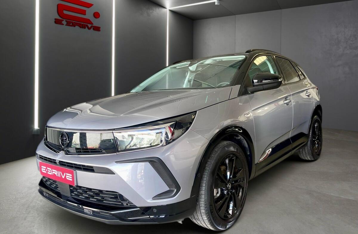 OPEL Grandland 1.2 T GS Line