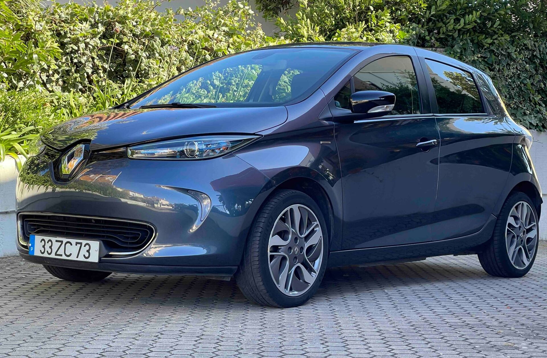 RENAULT ZOE Limited 40