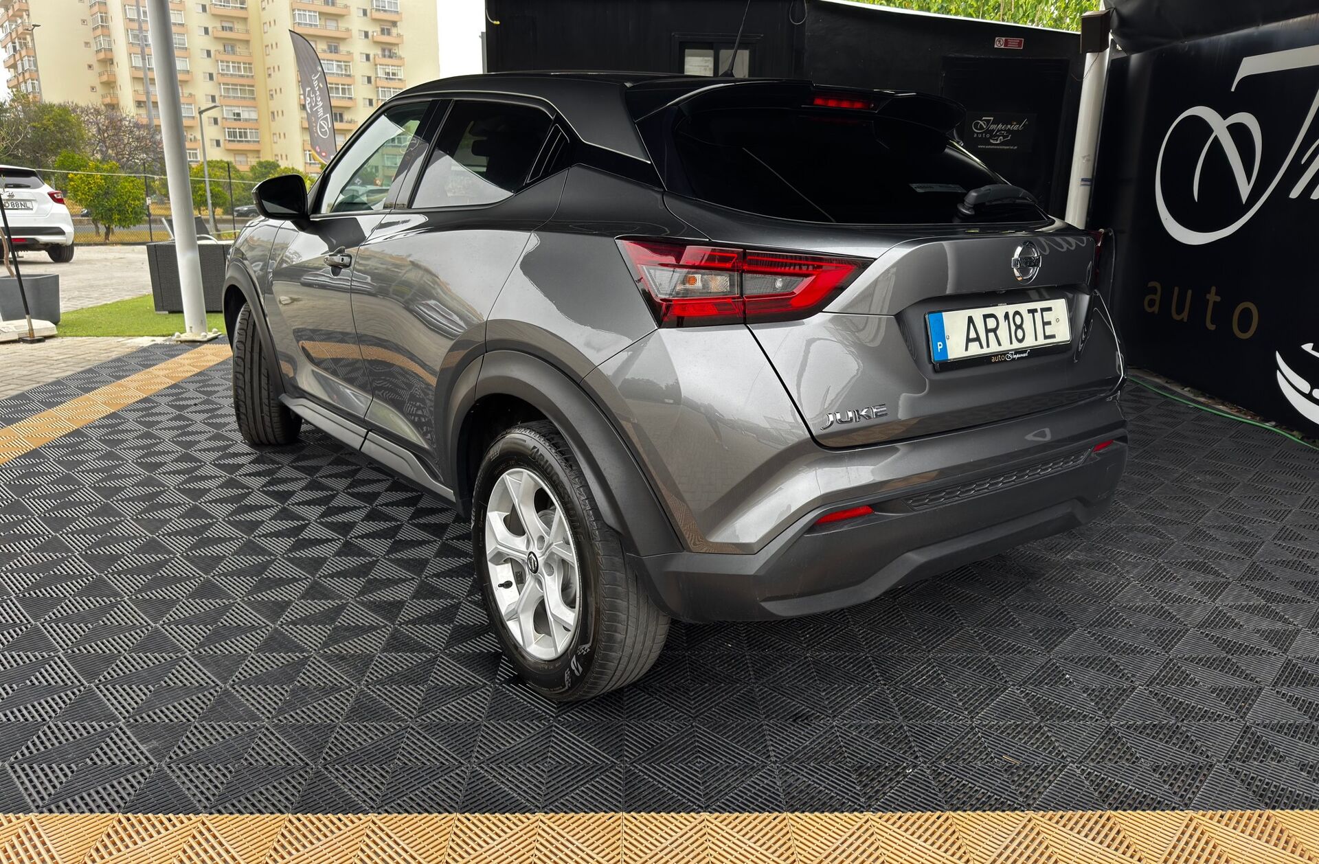 NISSAN Juke 1.0 DIG-T Tekna DCT