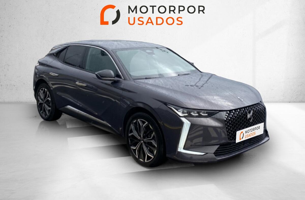 DS DS 4 1.2 Hybrid Etoile Couro Nappa e-DSC6